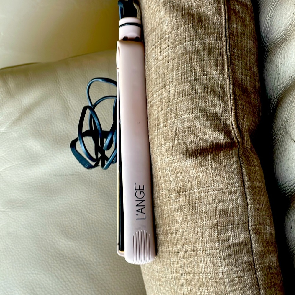 L’ange Hair Straightener ( Make me Offer)